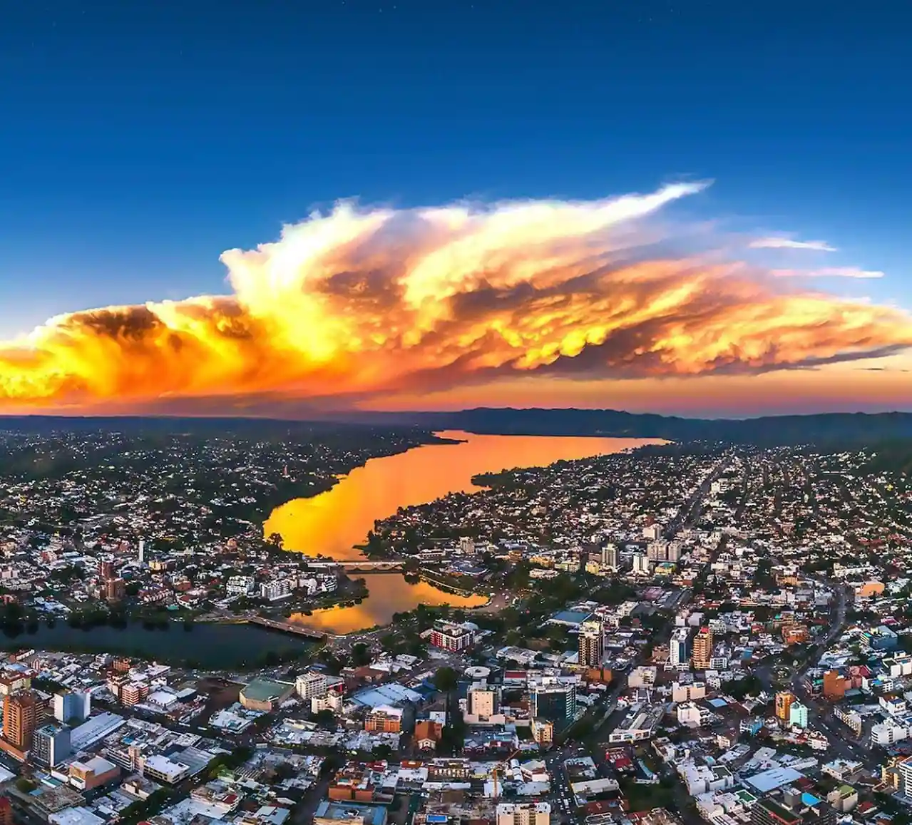 Escena del City Bus en salida grupal con foco en comodidad y logistica